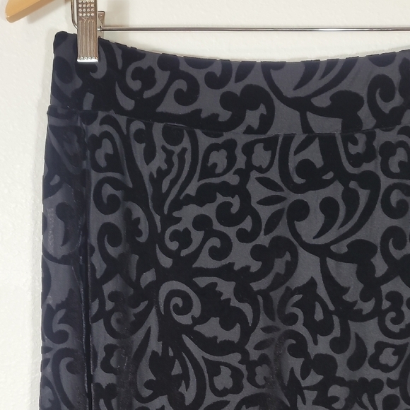 Vintage Y2K Burnout Velvet Midi Skirt Size L Black Witchy Whimsigoth Vamp 90s - Picture 3 of 12